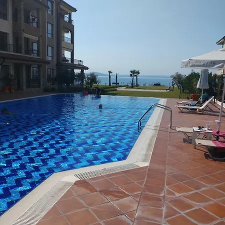 Bayview B32 - 2 Burgas