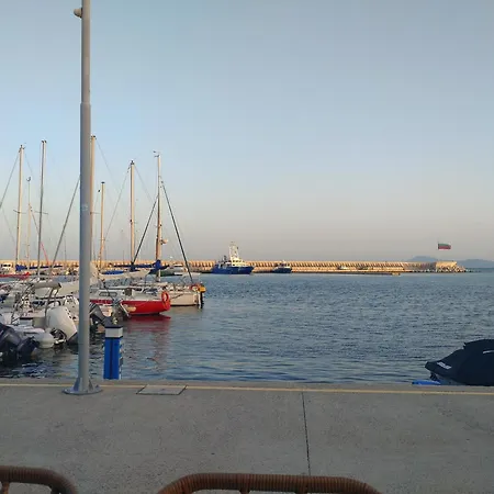 Bayview B32 - 2 Apartament