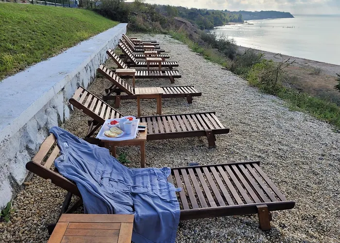 Bayview B32 - 2 Апартамент *