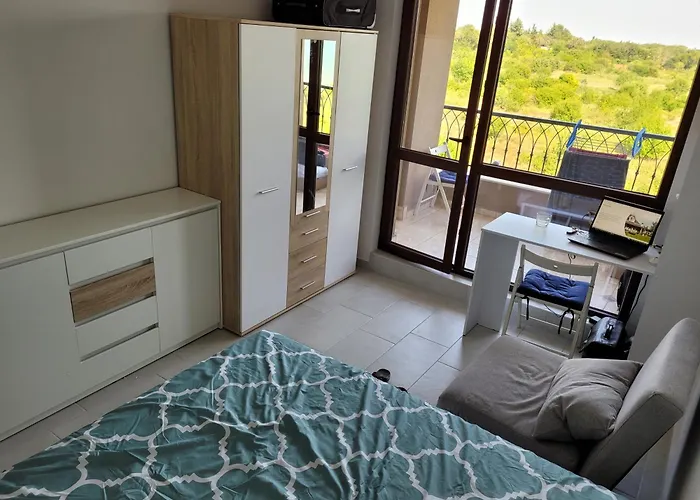 Bayview B32 - 2 Апартамент